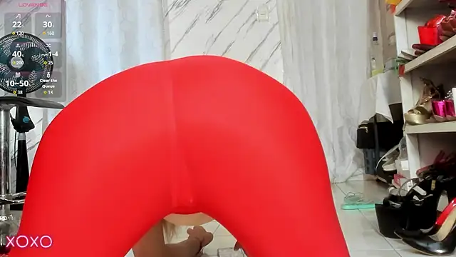 Snapshot of samanthaExsotic chatting on November 15, 2025, 1:26 pm samanthaExsotic online show from November 15, 2025, 1:26 pm