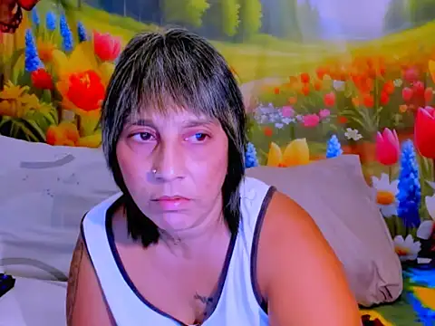 indianroxy online show from April 28, 2026, 4:17 am