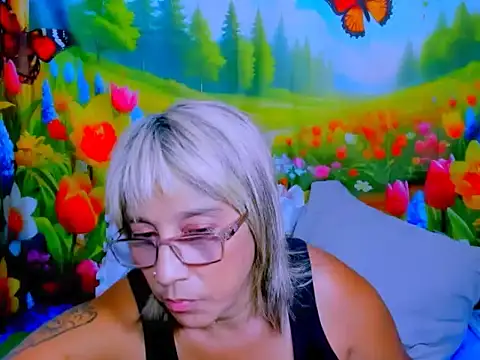 Snapshot of indianroxy chatting on August 6, 2026, 5:46 am indianroxy online show from August 6, 2026, 5:46 am
