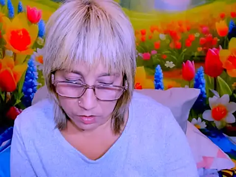 Snapshot of indianroxy chatting on July 8, 2026, 4:29 pm indianroxy online show from July 8, 2026, 4:29 pm