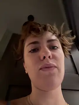 Snapshot of MariiD chatting on October 21, 2025, 11:20 am MariiD online show from October 21, 2025, 11:20 am