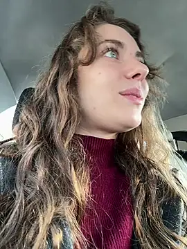 MariiD online show from December 17, 2025, 10:53 am