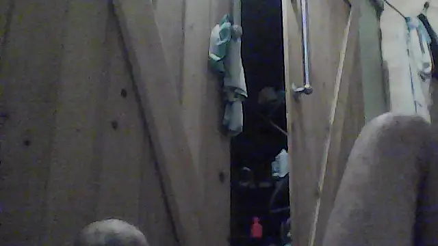 Snapshot of mikeylong chatting on October 3, 2025, 9:00 am mikeylong online show from October 3, 2025, 9:00 am