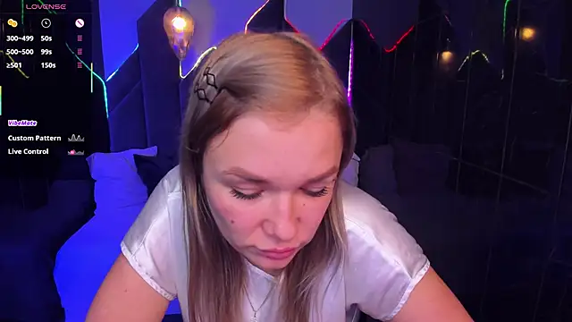 BellaDreamy online show from November 13, 2025, 5:50 pm