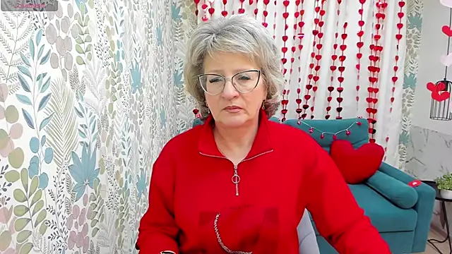 Snapshot of EvelynJoyful chatting on February 13, 2025, 5:16 am EvelynJoyful online show from February 13, 2025, 5:16 am