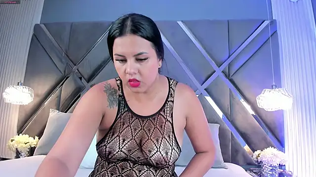 myax evans online show from October 11, 2025, 11:33 am