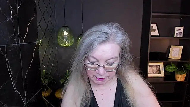 Snapshot of NataliMellow chatting on February 28, 2026, 1:00 pm NataliMellow online show from February 28, 2026, 1:00 pm