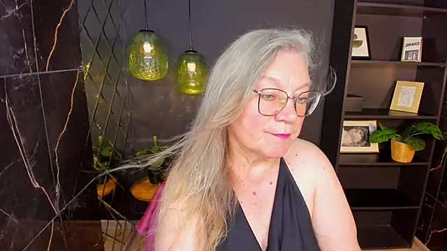 Snapshot of NataliMellow chatting on August 2, 2026, 1:20 pm NataliMellow online show from August 2, 2026, 1:20 pm