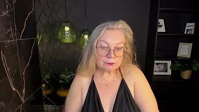 Snapshot of NataliMellow chatting on November 23, 2025, 1:10 pm NataliMellow online show from November 23, 2025, 1:10 pm