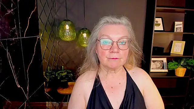 Snapshot of NataliMellow chatting on July 13, 2026, 1:21 pm NataliMellow online show from July 13, 2026, 1:21 pm