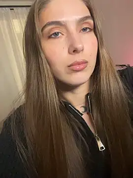 Snapshot of so_cutes chatting on October 19, 2025, 9:39 pm so cutes online show from October 19, 2025, 9:39 pm