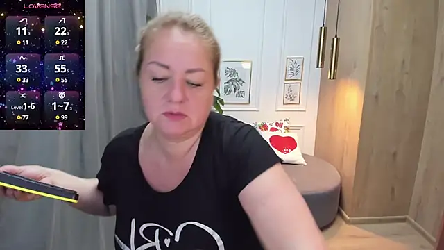 JenniferLight online show from March 1, 2025, 5:09 am