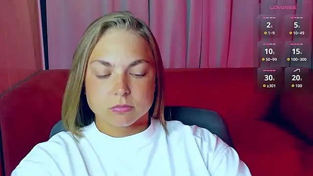 Snapshot of TataArdent chatting on July 21, 2026, 7:59 pm TataArdent online show from July 21, 2026, 7:59 pm