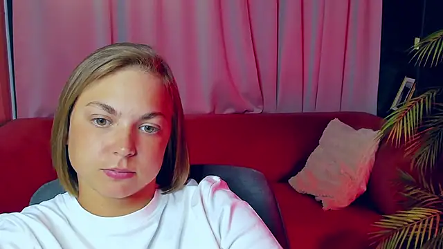Snapshot of TataArdent chatting on June 11, 2026, 8:17 pm TataArdent online show from June 11, 2026, 8:17 pm
