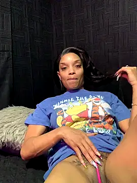 Snapshot of Rakiyahcharms chatting on December 2, 2025, 10:50 am Rakiyahcharms online show from December 2, 2025, 10:50 am