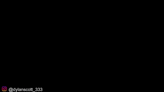 dylanscott  online show from October 3, 2025, 5:36 pm