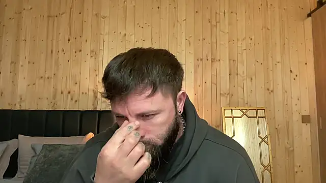 Snapshot of AlphaSparks chatting on March 10, 2026, 3:54 am AlphaSparks online show from March 10, 2026, 3:54 am