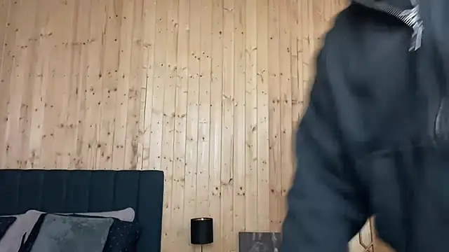 Snapshot of AlphaSparks chatting on March 6, 2026, 4:07 am AlphaSparks online show from March 6, 2026, 4:07 am