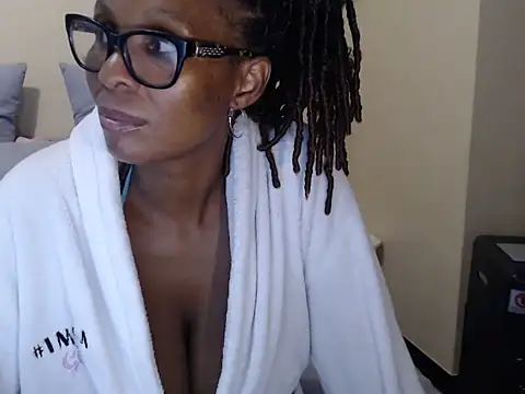 Snapshot of Stonefruit76 chatting on June 18, 2026, 7:29 am Stonefruit76 online show from June 18, 2026, 7:29 am