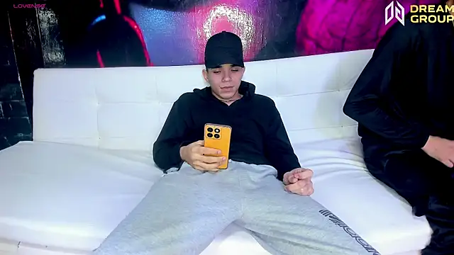 AmazingPartys online show from January 11, 2026, 3:13 am