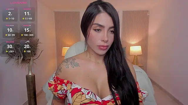 Snapshot of Sarah_Stone_ chatting on April 11, 2026, 8:23 pm Sarah Stone online show from April 11, 2026, 8:23 pm