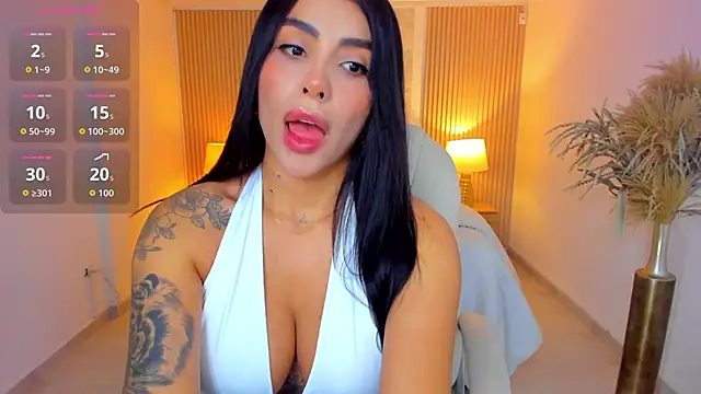 Sarah Stone  online show from February 16, 2026, 8:29 pm