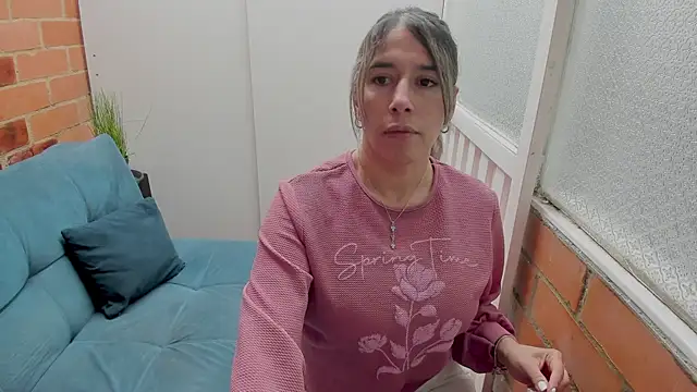 Snapshot of Penelope47 chatting on May 7, 2026, 7:17 pm Penelope47 online show from May 7, 2026, 7:17 pm