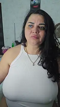 littleRikka online show from March 12, 2026, 5:50 pm