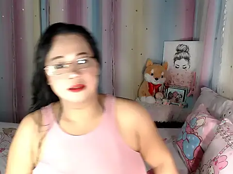 Snapshot of hersheykisses07 chatting on November 5, 2025, 2:03 am hersheykisses07 online show from November 5, 2025, 2:03 am