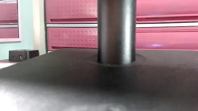 Snapshot of hersheykisses07 chatting on February 28, 2026, 4:34 am hersheykisses07 online show from February 28, 2026, 4:34 am