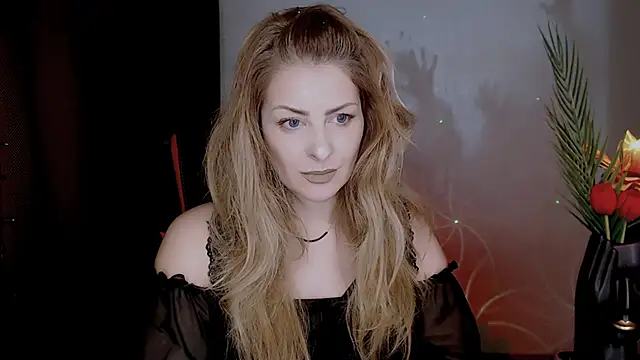 Snapshot of Eleonores chatting on November 1, 2025, 5:25 am Eleonores online show from November 1, 2025, 5:25 am