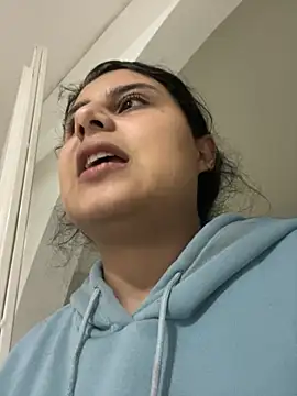 Snapshot of AbbyTaylorr chatting on November 15, 2025, 3:21 am AbbyTaylorr online show from November 15, 2025, 3:21 am