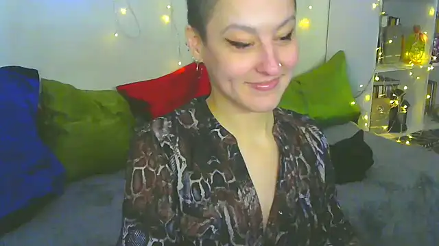 MartaBounty online show from November 4, 2025, 5:22 am