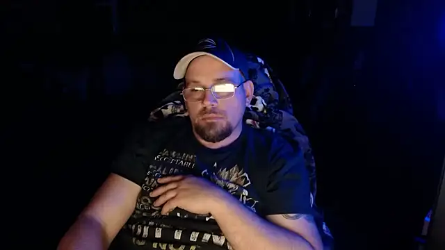 Snapshot of Hunter_Largo@xh chatting on March 6, 2026, 1:11 am Hunter Largoxh online show from March 6, 2026, 1:11 am