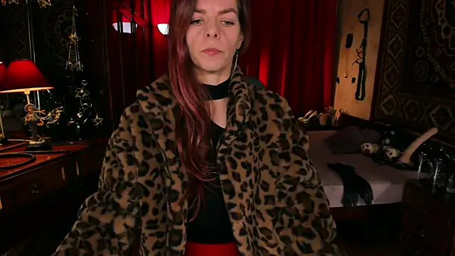 Snapshot of MargoTigress chatting on February 17, 2026, 9:06 am MargoTigress online show from February 17, 2026, 9:06 am