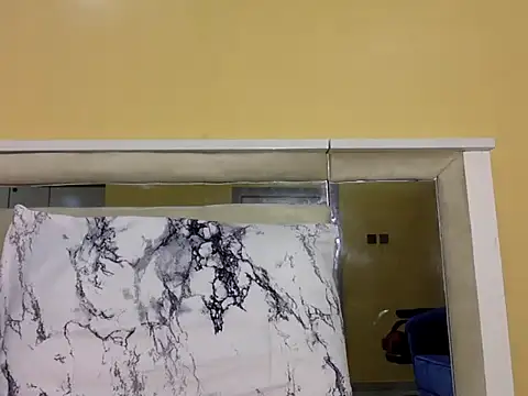 Snapshot of BOOTYBANGER24xx chatting on March 21, 2026, 1:29 am BOOTYBANGER24xx online show from March 21, 2026, 1:29 am