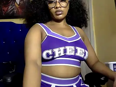 Snapshot of BOOTYBANGER24xx chatting on July 28, 2026, 9:06 am BOOTYBANGER24xx online show from July 28, 2026, 9:06 am