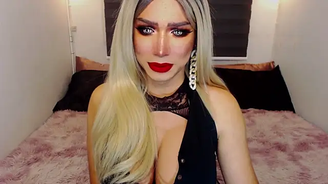 Snapshot of HugeCockDominantXxX chatting on June 5, 2026, 12:37 am HugeCockDominantXxX online show from June 5, 2026, 12:37 am