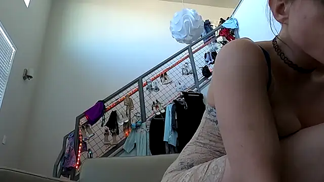 TheDaisyChaos online show from January 6, 2025, 7:56 pm