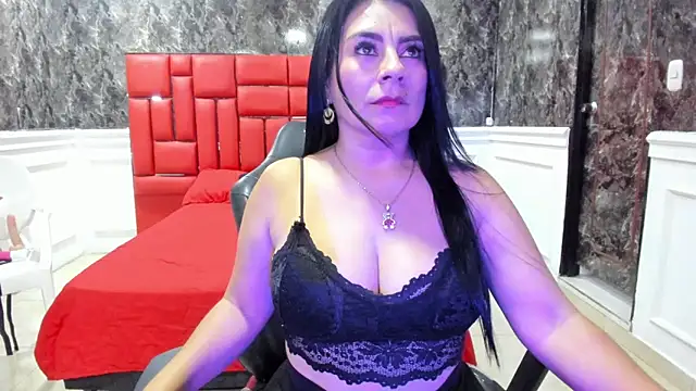 Imyourdirtymilf online show from November 1, 2025, 4:45 pm