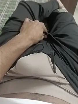 Babyucum4me online show from April 27, 2026, 2:04 pm
