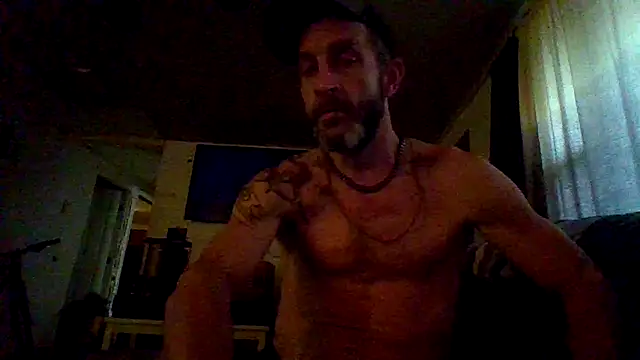 Snapshot of ThickDMatty@xh chatting on March 15, 2025, 10:22 pm ThickDMattyxh online show from March 15, 2025, 10:22 pm