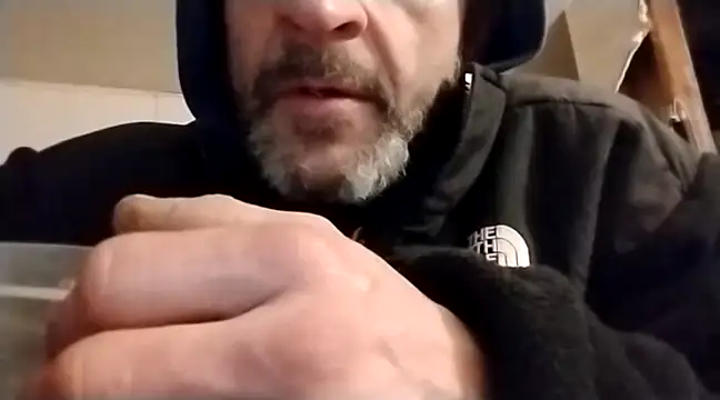 Snapshot of ThickDMatty@xh chatting on March 7, 2025, 2:23 pm ThickDMattyxh online show from March 7, 2025, 2:23 pm