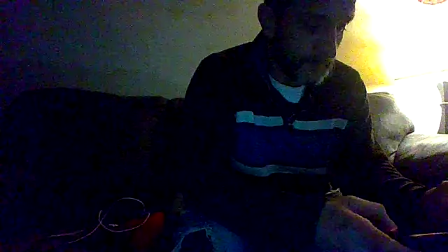 Snapshot of ThickDMatty@xh chatting on March 11, 2025, 12:50 pm ThickDMattyxh online show from March 11, 2025, 12:50 pm