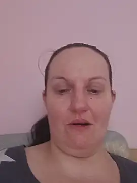 BustyLadyAlma online show from June 28, 2026, 6:41 am