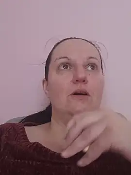 BustyLadyAlma online show from May 31, 2026, 7:03 am
