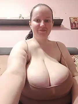 BustyLadyAlma online show from May 22, 2026, 8:12 am
