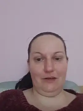 BustyLadyAlma online show from June 7, 2026, 6:51 am