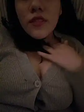 Kalani Engel online show from November 13, 2025, 5:33 am