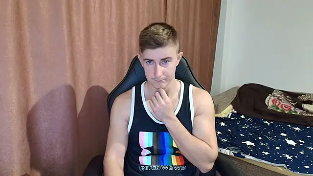 Snapshot of Todhorny9873 chatting on January 9, 2025, 5:44 am Todhorny9873 online show from January 9, 2025, 5:44 am